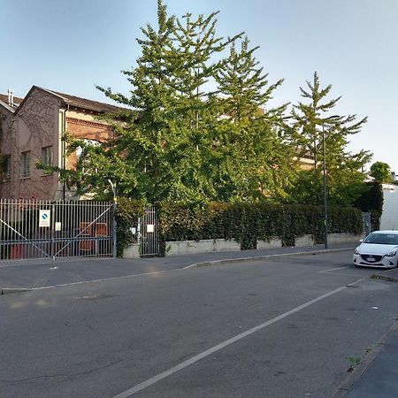 Casaginko - Cozy Loft With Garden In Milano - Naviglio Apartment Exterior photo
